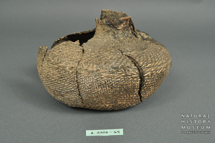 Tataviam Twined Water Bottle, Piru Creek | NHMLA #A.3306.36-64